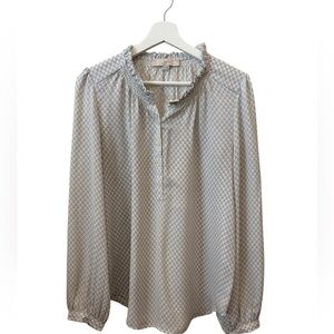 LOFT Diamond Patterned Blouse in Gray size M